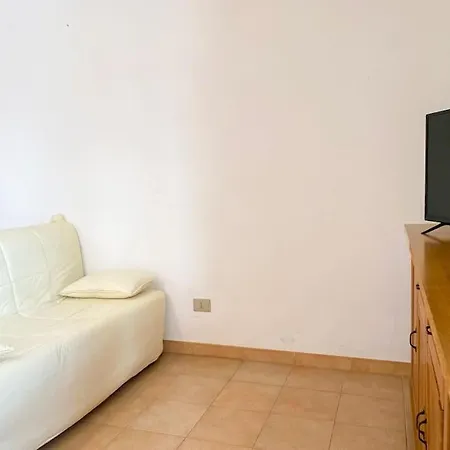 Terrazza 7 Apartment *